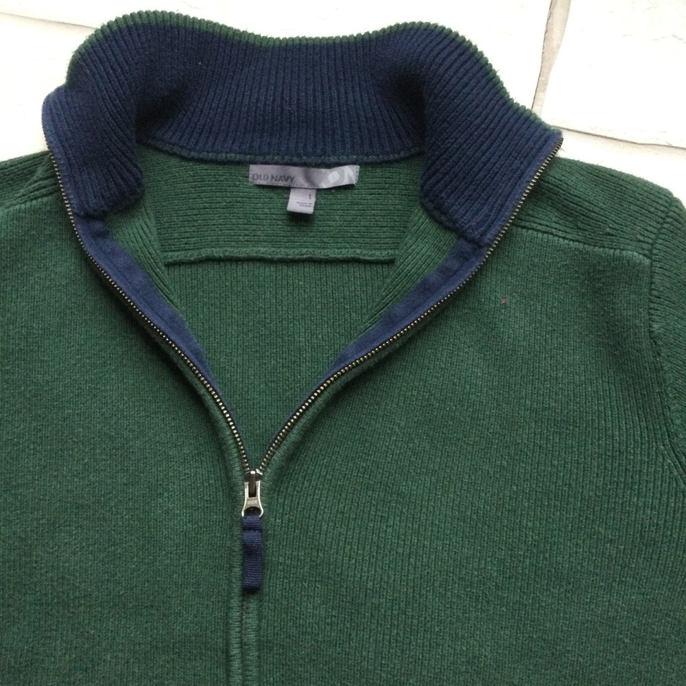 Old navy full zip sz L sweater